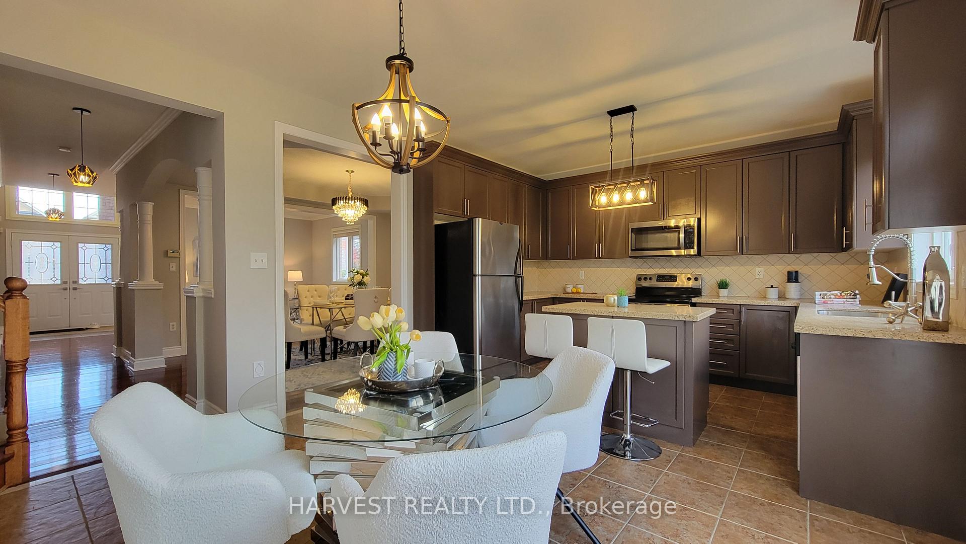Photo 19 of 10 Conover Avenue, Aurora, Bayview Northeast — HOMEH