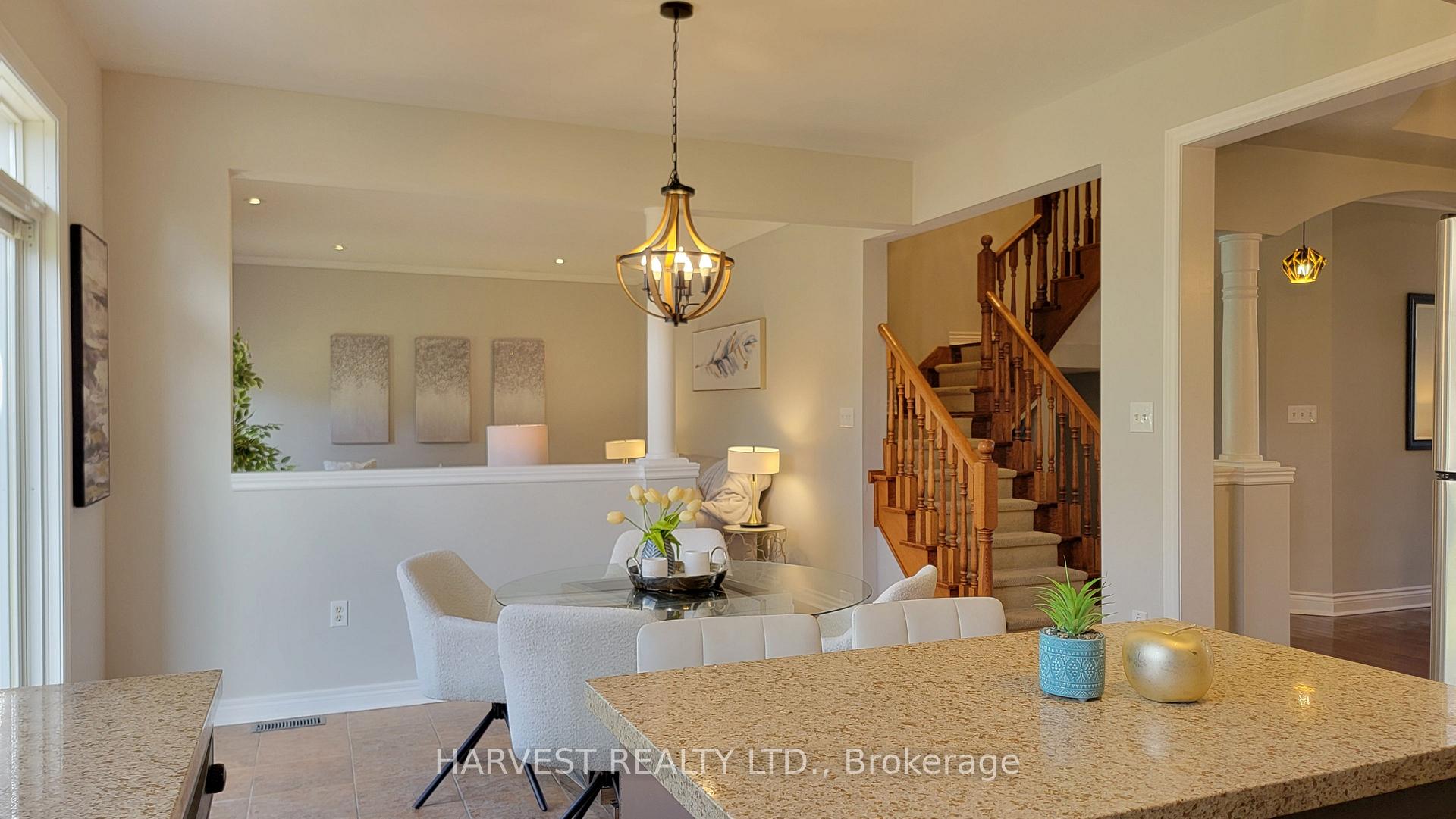 Photo 14 of 10 Conover Avenue, Aurora, Bayview Northeast — HOMEH