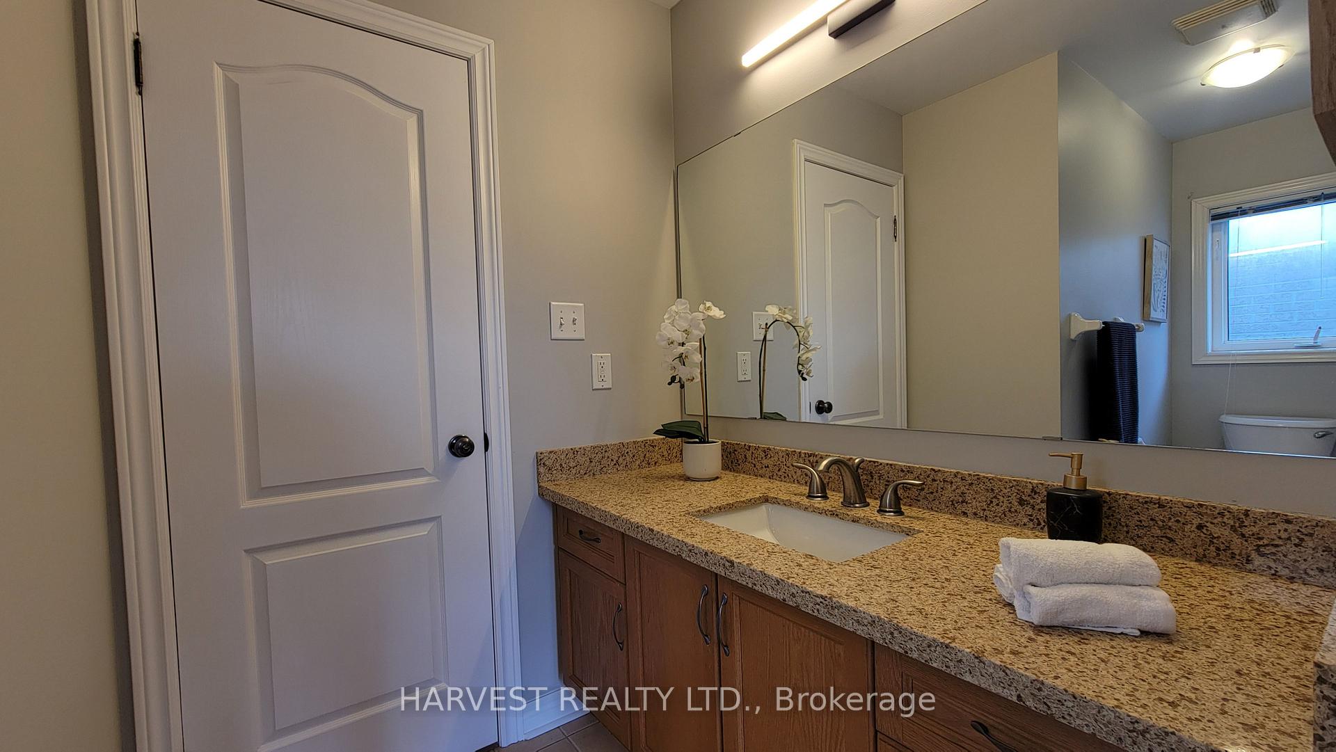 Photo 29 of 10 Conover Avenue, Aurora, Bayview Northeast — HOMEH