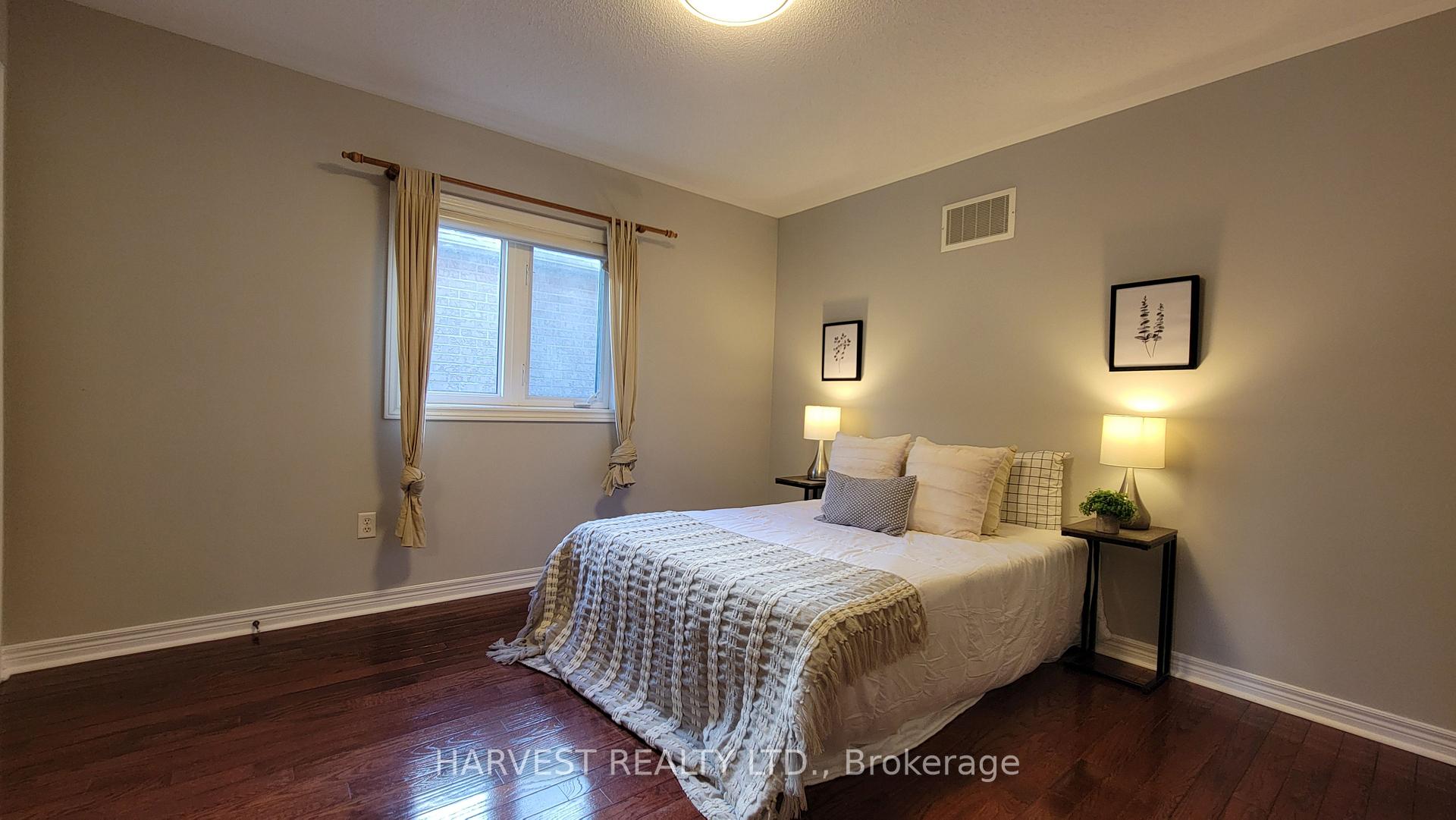 Photo 30 of 10 Conover Avenue, Aurora, Bayview Northeast — HOMEH