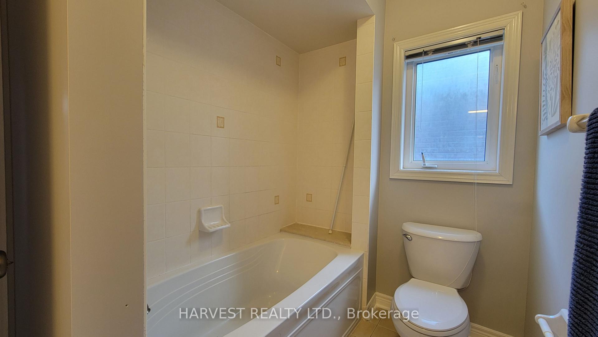 Photo 28 of 10 Conover Avenue, Aurora, Bayview Northeast — HOMEH