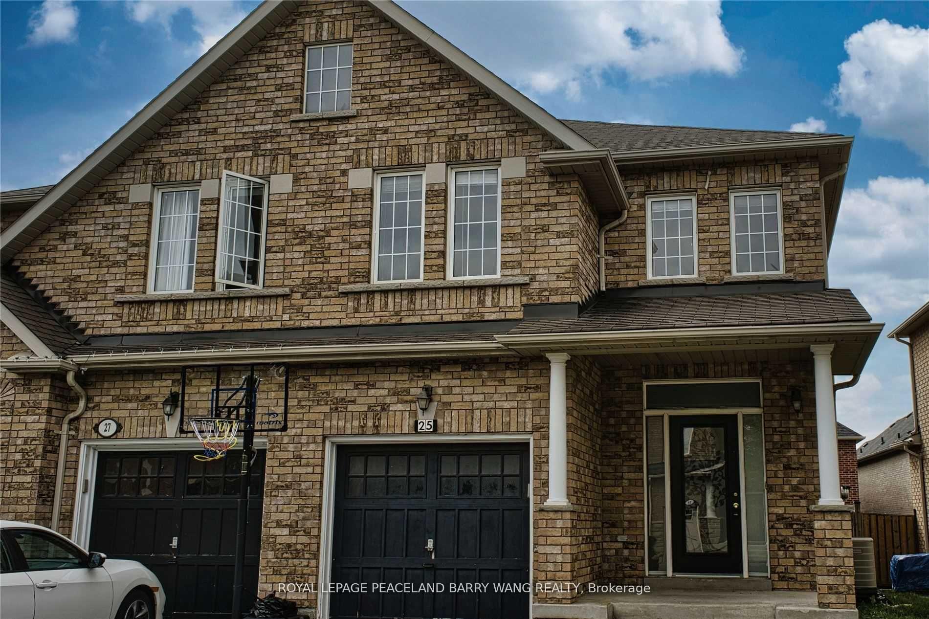 Photo 1 of Unit Upper, 25 Brahm Court, Vaughan, Vellore Village — HOMEH