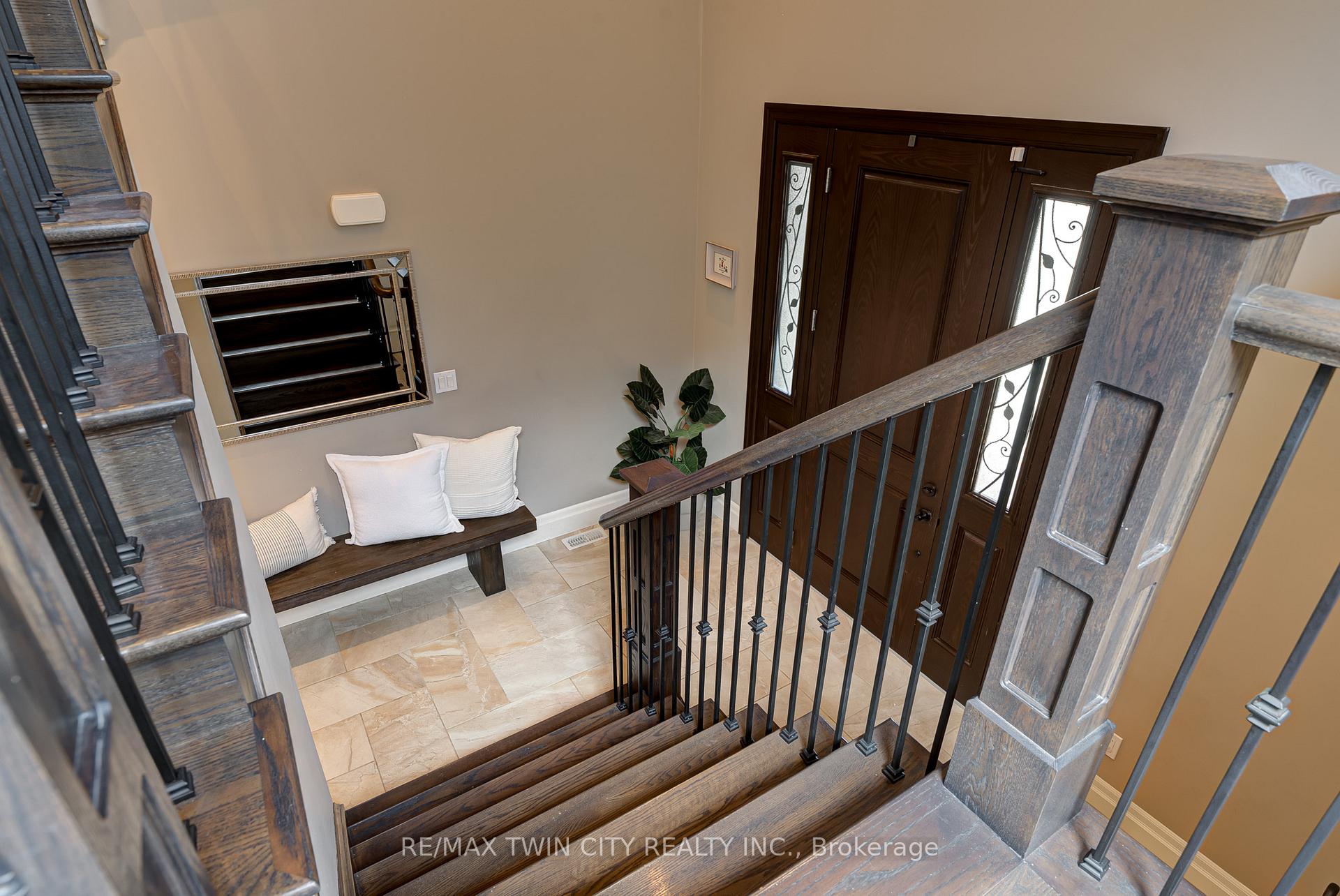 Photo 22 of 832 Copper Ridge Drive, Waterloo, Eastbridge — HOMEH