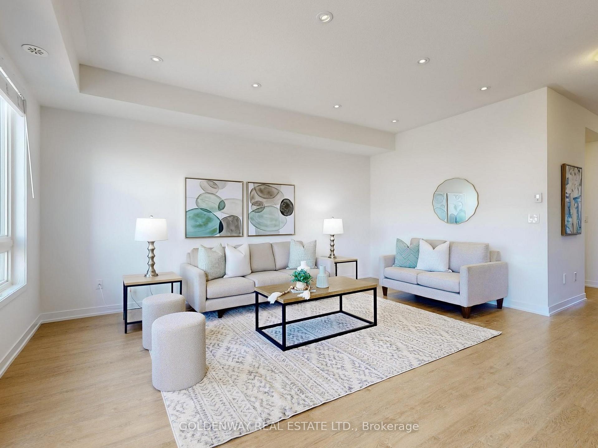 Photo 16 of 150 Salterton Circle, Vaughan, Maple — HOMEH