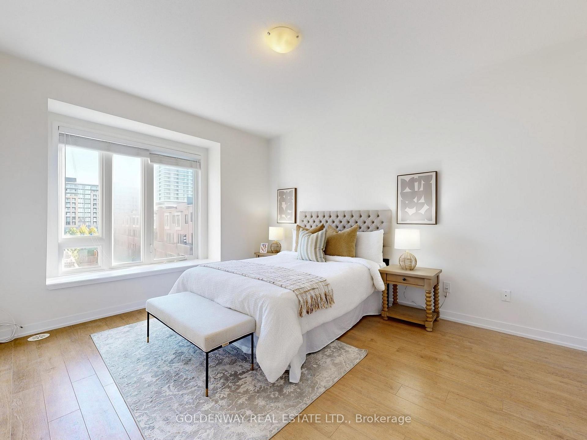 Photo 22 of 150 Salterton Circle, Vaughan, Maple — HOMEH
