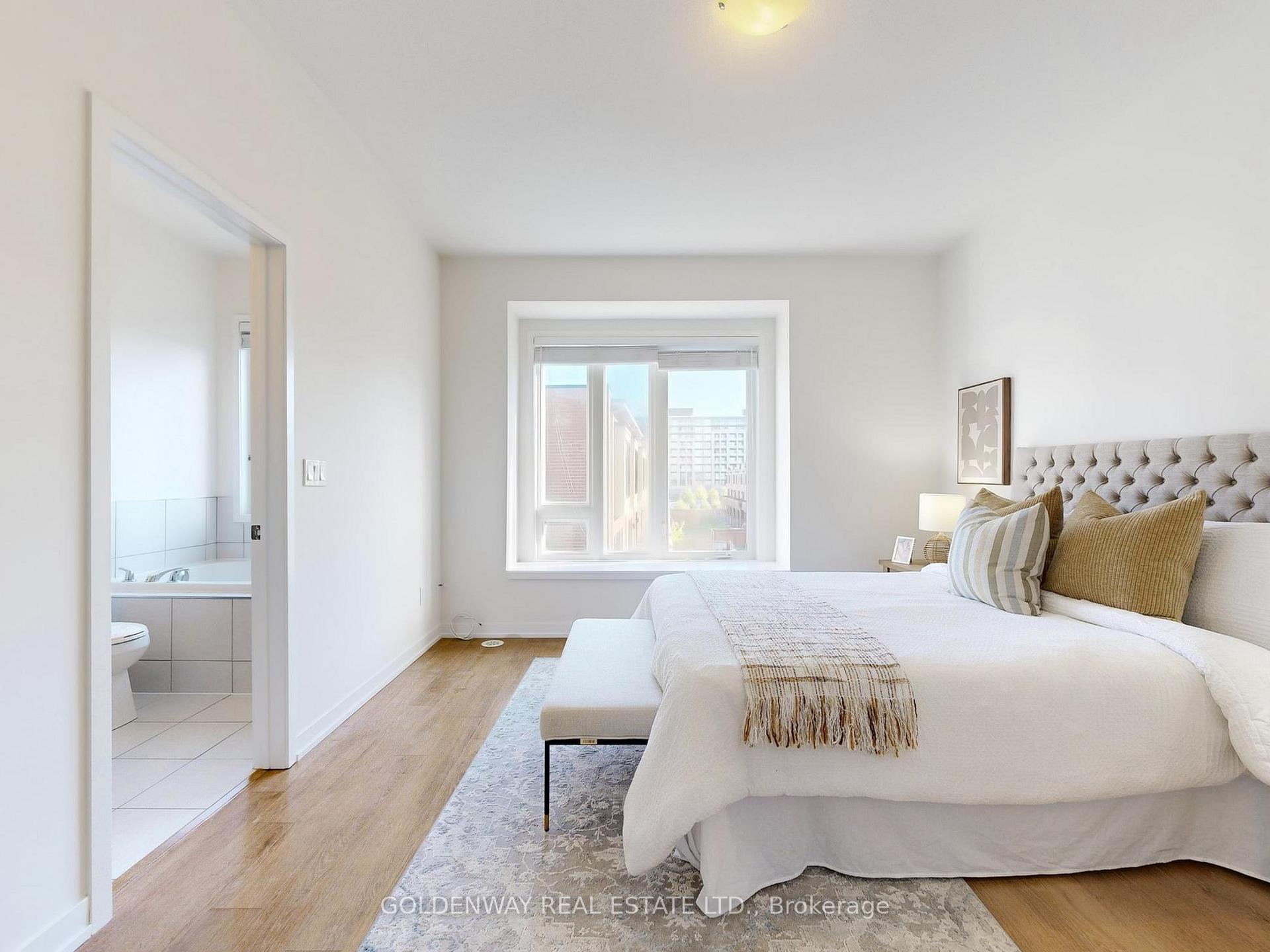 Photo 25 of 150 Salterton Circle, Vaughan, Maple — HOMEH
