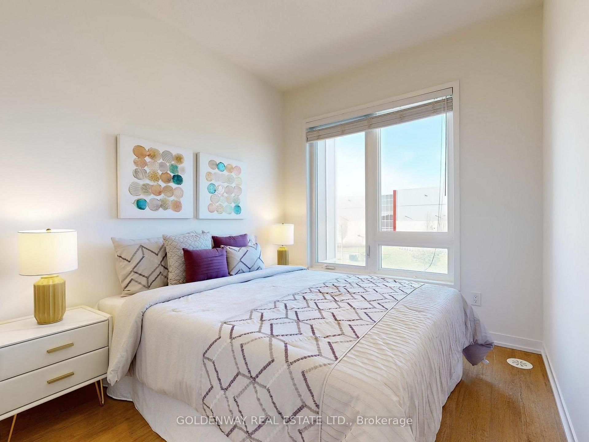 Photo 32 of 150 Salterton Circle, Vaughan, Maple — HOMEH