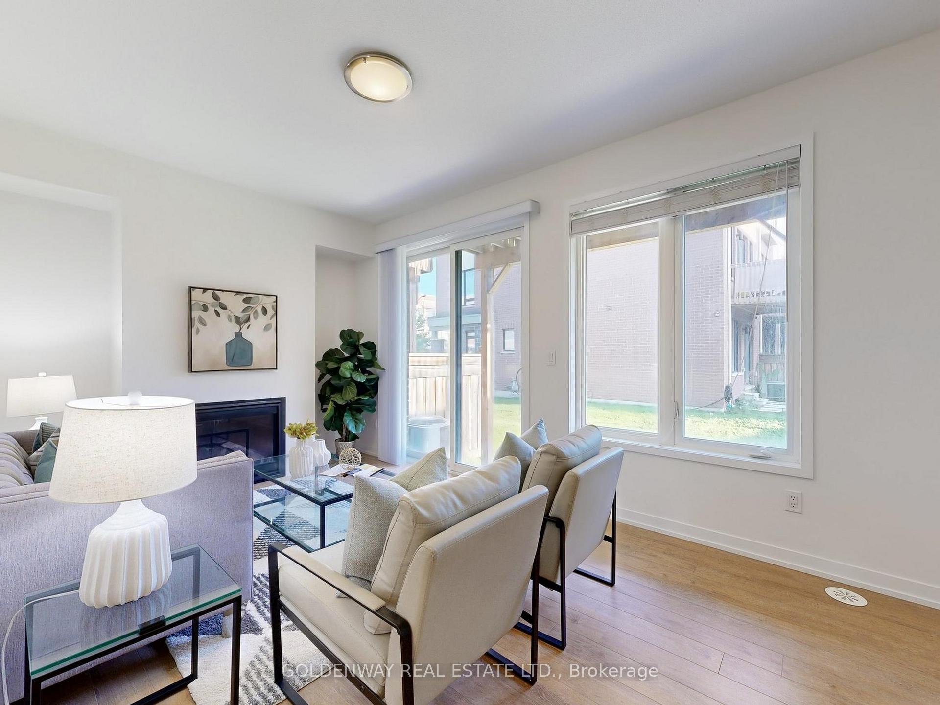 Photo 40 of 150 Salterton Circle, Vaughan, Maple — HOMEH