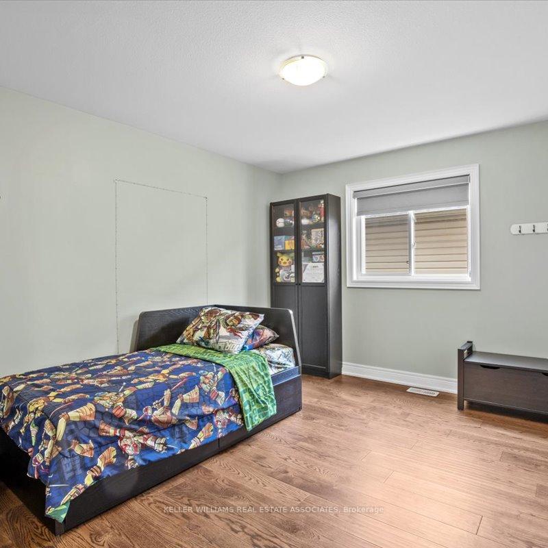 Photo 24 of 99 Monarch Street, Welland, Coyle Creek — HOMEH