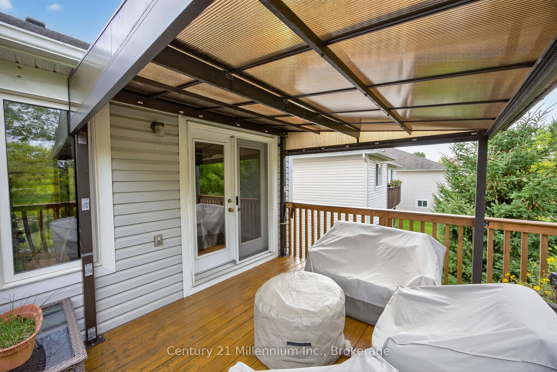 Photo 30 of 45 Red Pine Crescent, Wasaga Beach — HOMEH