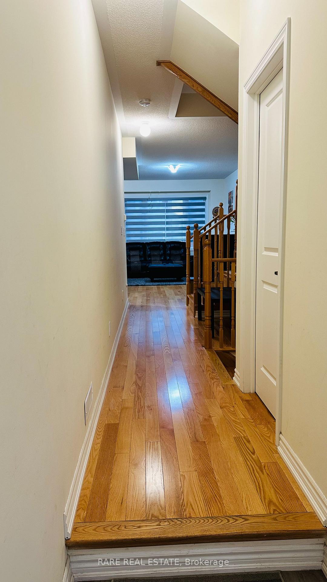 Photo 4 of 131 Closson Drive, Whitby, Rural Whitby — HOMEH