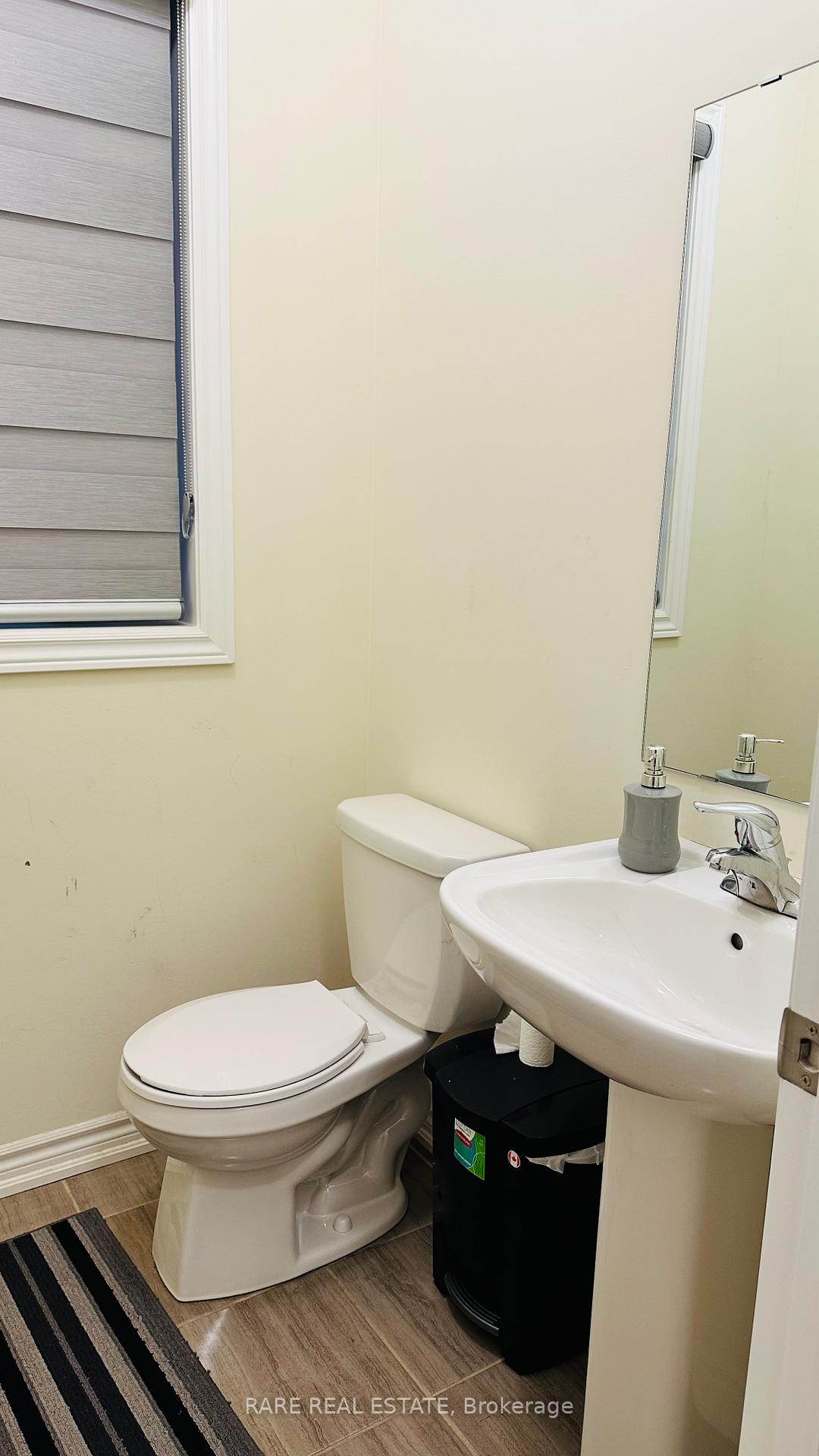 Photo 5 of 131 Closson Drive, Whitby, Rural Whitby — HOMEH