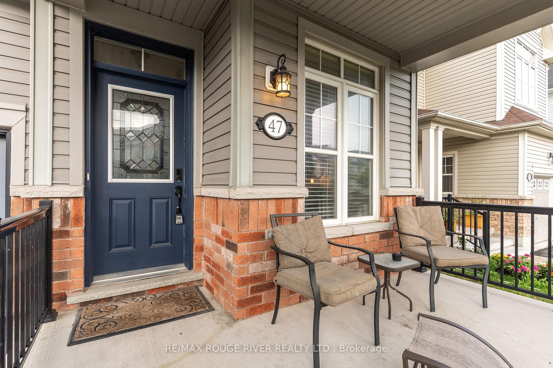 Photo 2 of 47 James Govan Drive, Whitby, Port Whitby — HOMEH