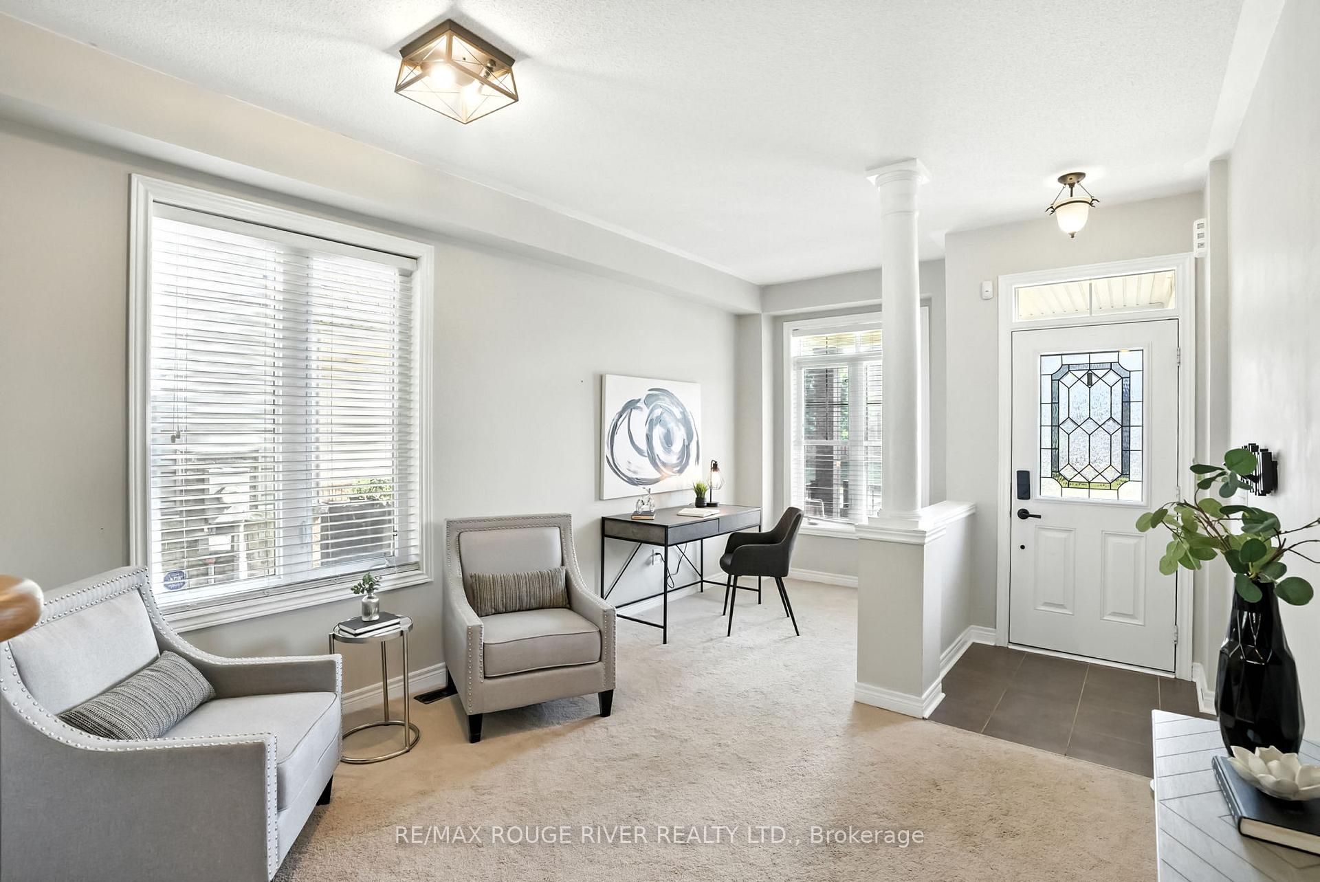 Photo 4 of 47 James Govan Drive, Whitby, Port Whitby — HOMEH