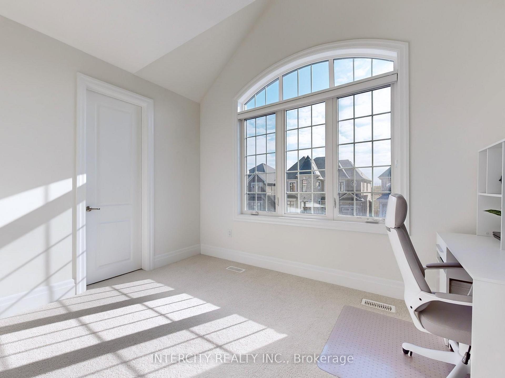 Photo 33 of 68 Klein Mills Road, Vaughan, Kleinburg — HOMEH