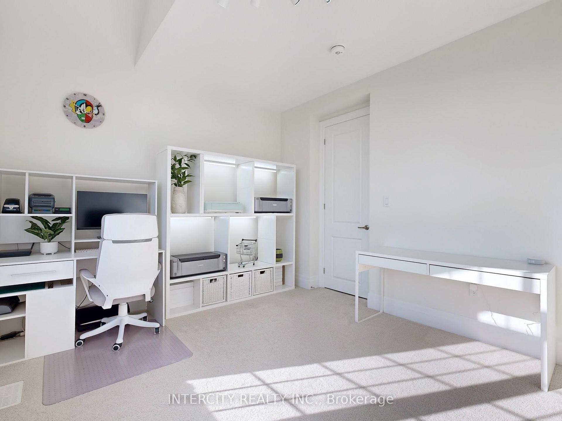 Photo 35 of 68 Klein Mills Road, Vaughan, Kleinburg — HOMEH