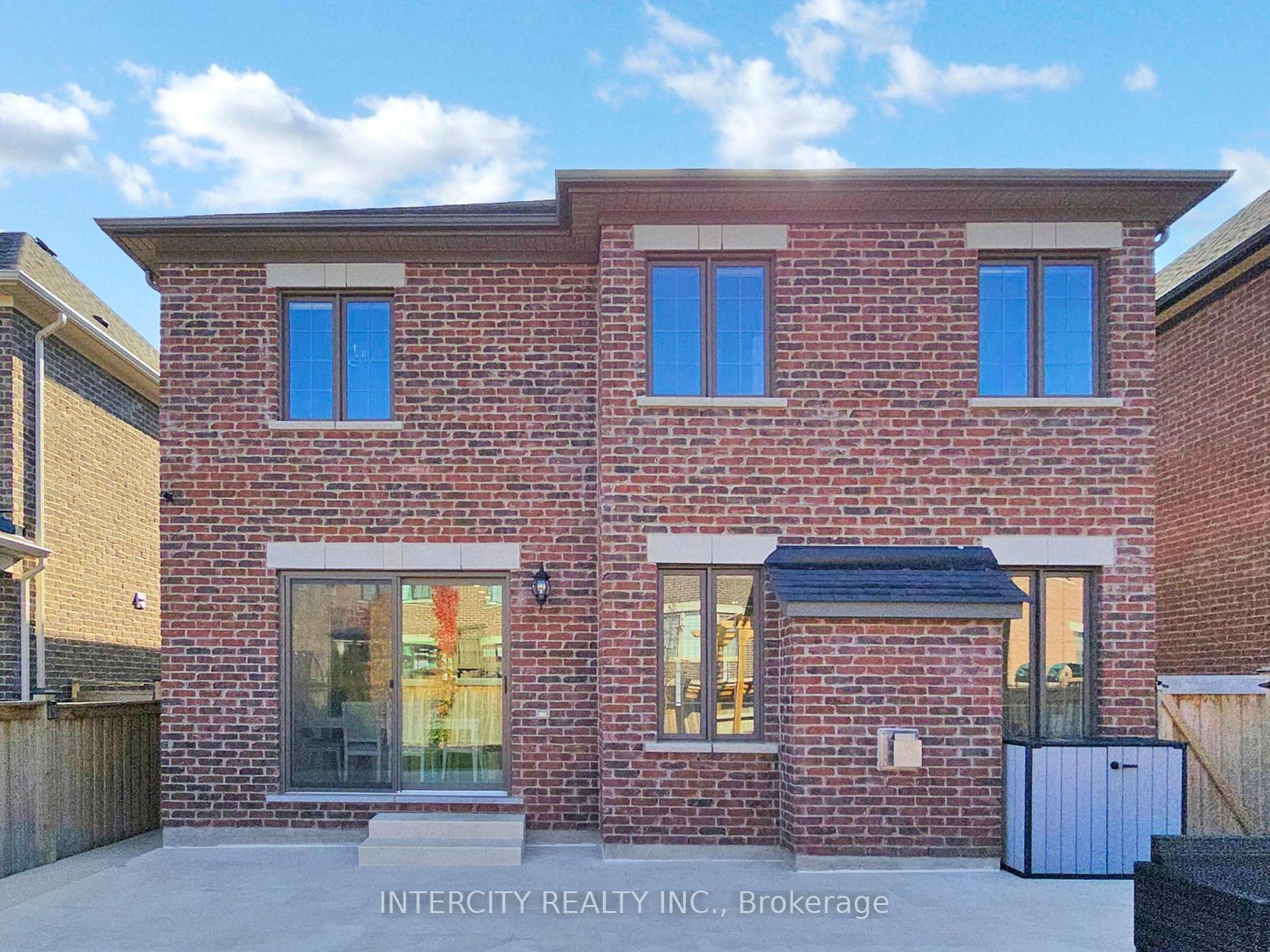 Photo 46 of 68 Klein Mills Road, Vaughan, Kleinburg — HOMEH