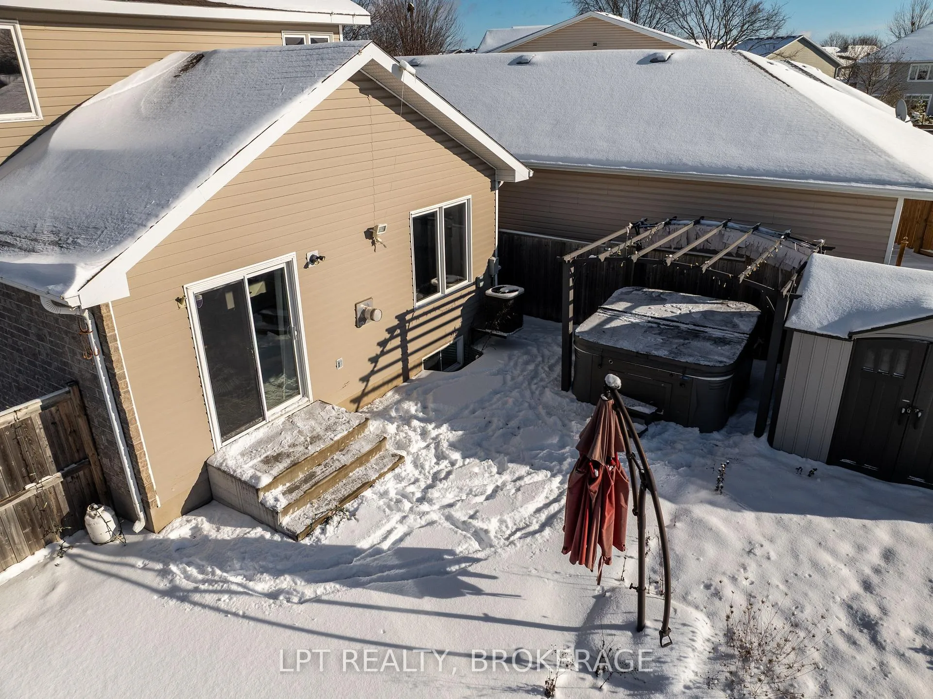 Photo 113 of 487 Mccallum Street, Kingston, Kingston East (Incl Barret Crt) — HOMEH