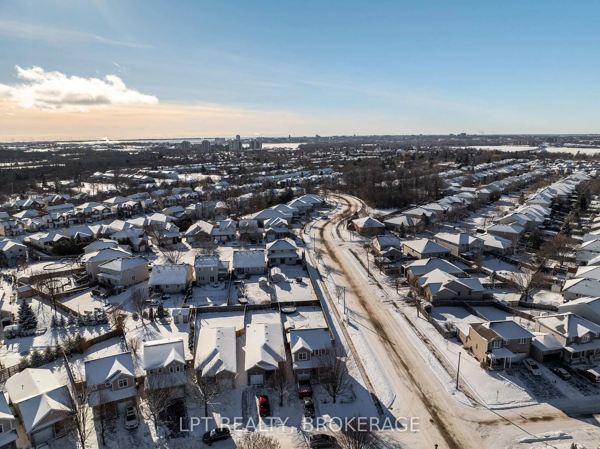 Photo 130 of 487 Mccallum Street, Kingston, Kingston East (Incl Barret Crt) — HOMEH