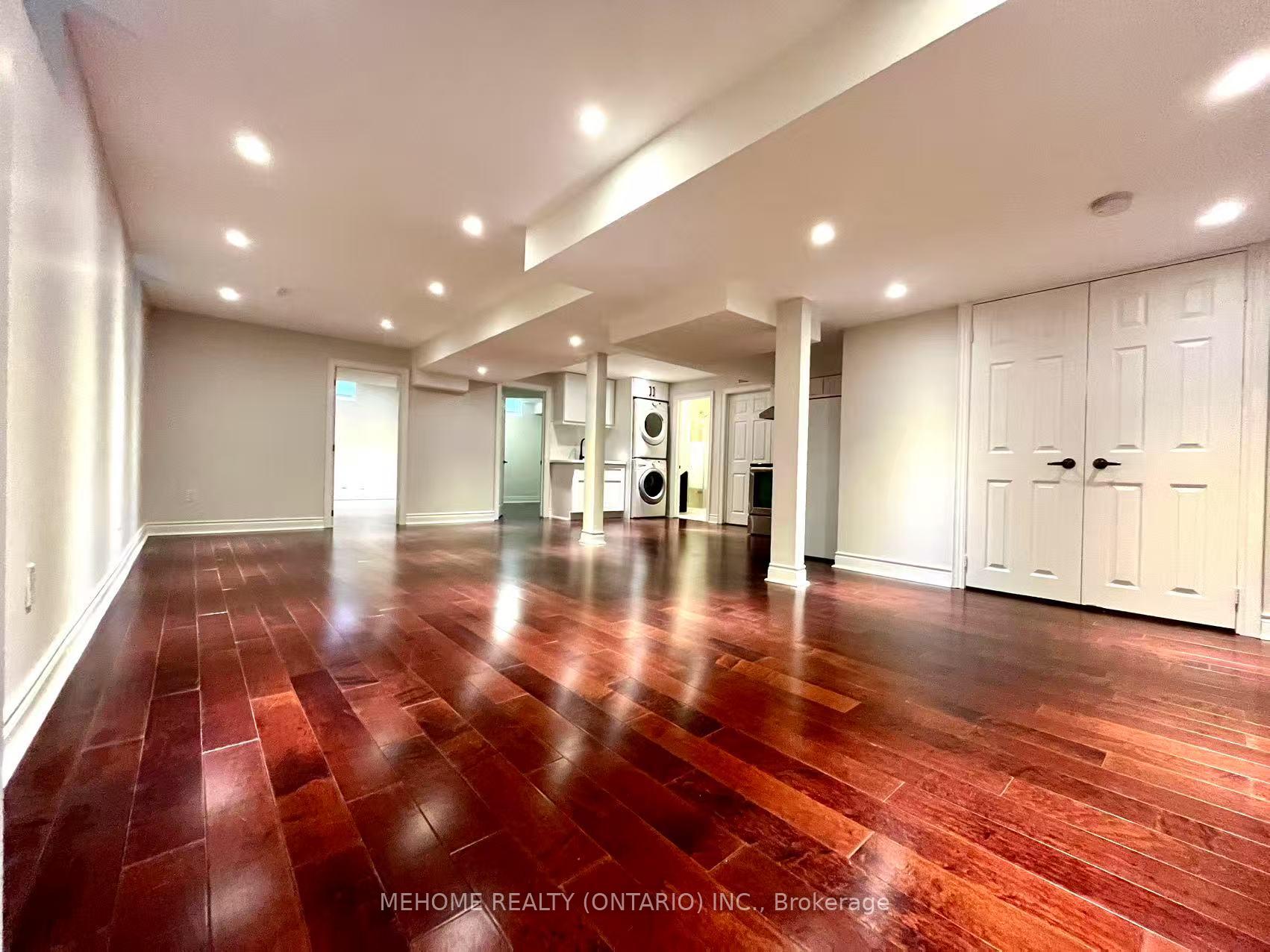 Photo 3 of 24 Maple Valley Road, Vaughan, Patterson — HOMEH