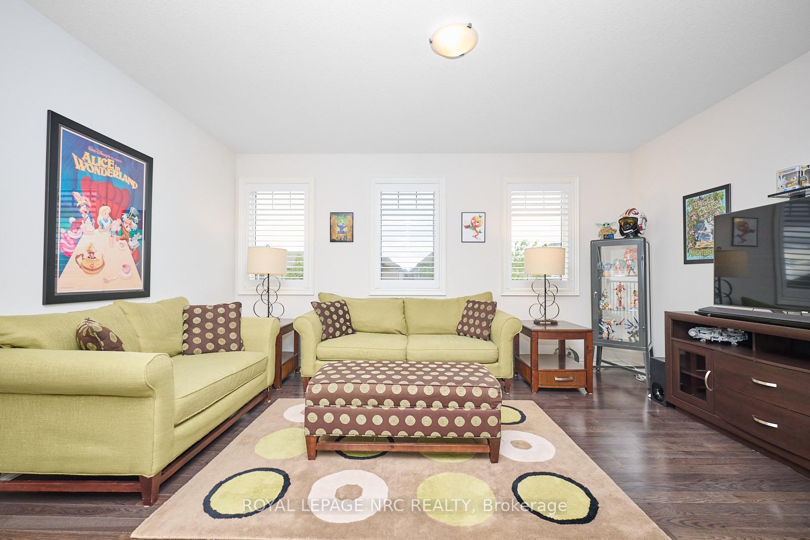 Photo 30 of 86 Silverwood Avenue, Welland, Coyle Creek — HOMEH