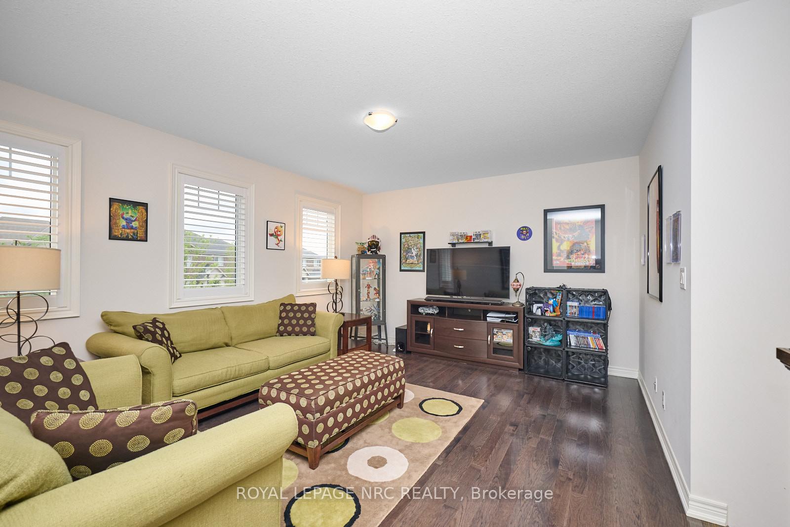Photo 31 of 86 Silverwood Avenue, Welland, Coyle Creek — HOMEH