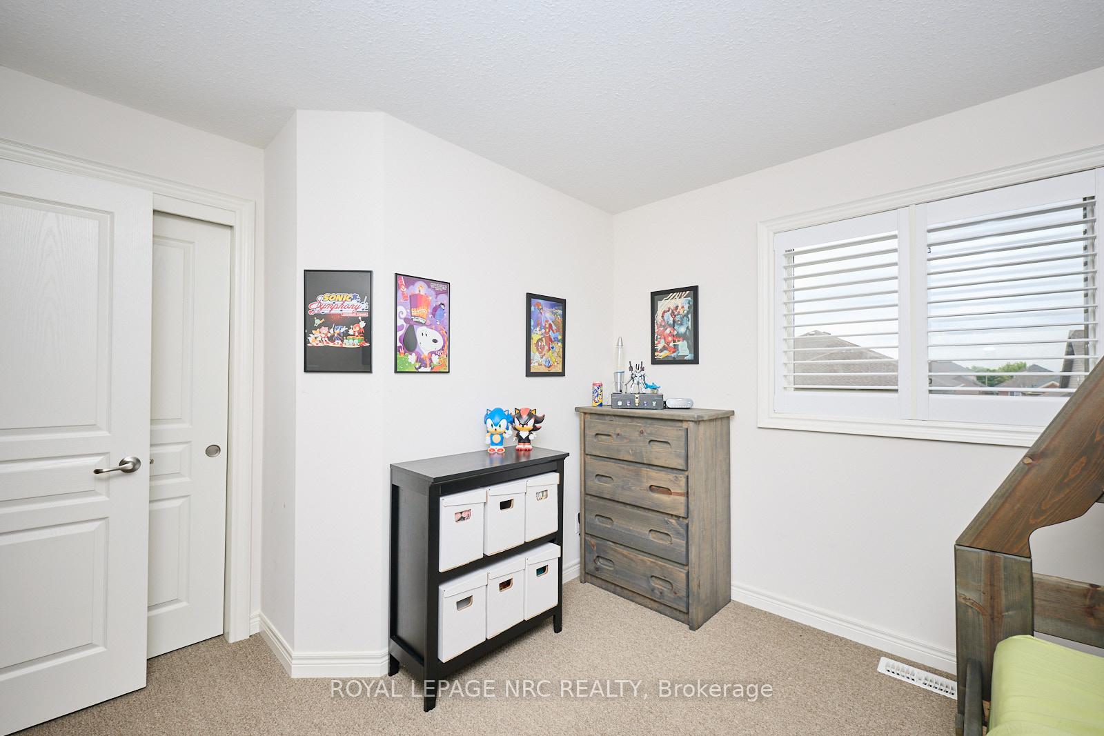Photo 37 of 86 Silverwood Avenue, Welland, Coyle Creek — HOMEH
