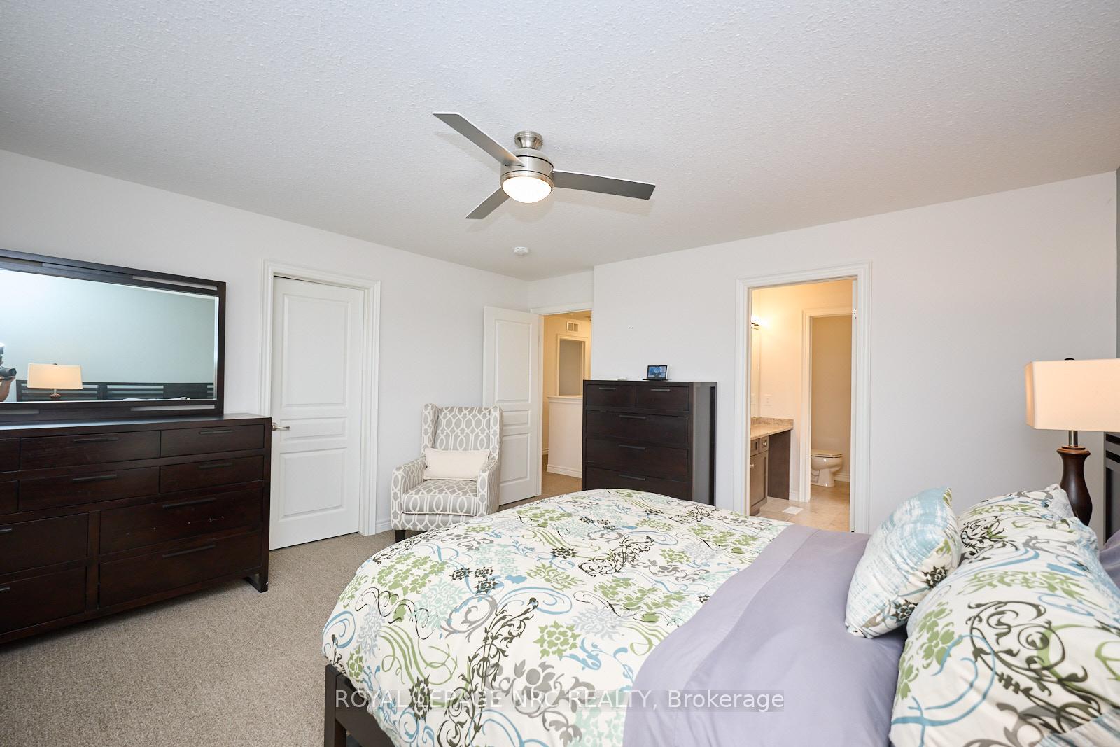 Photo 39 of 86 Silverwood Avenue, Welland, Coyle Creek — HOMEH