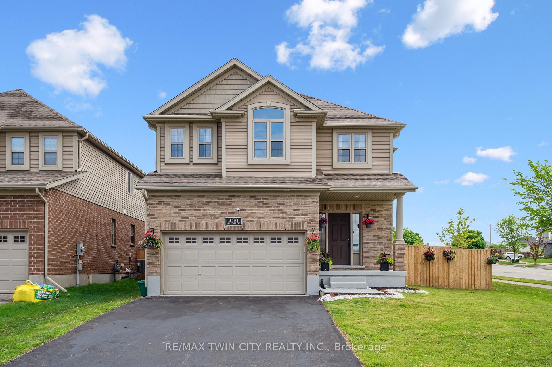 Front of 450 Applegate Court