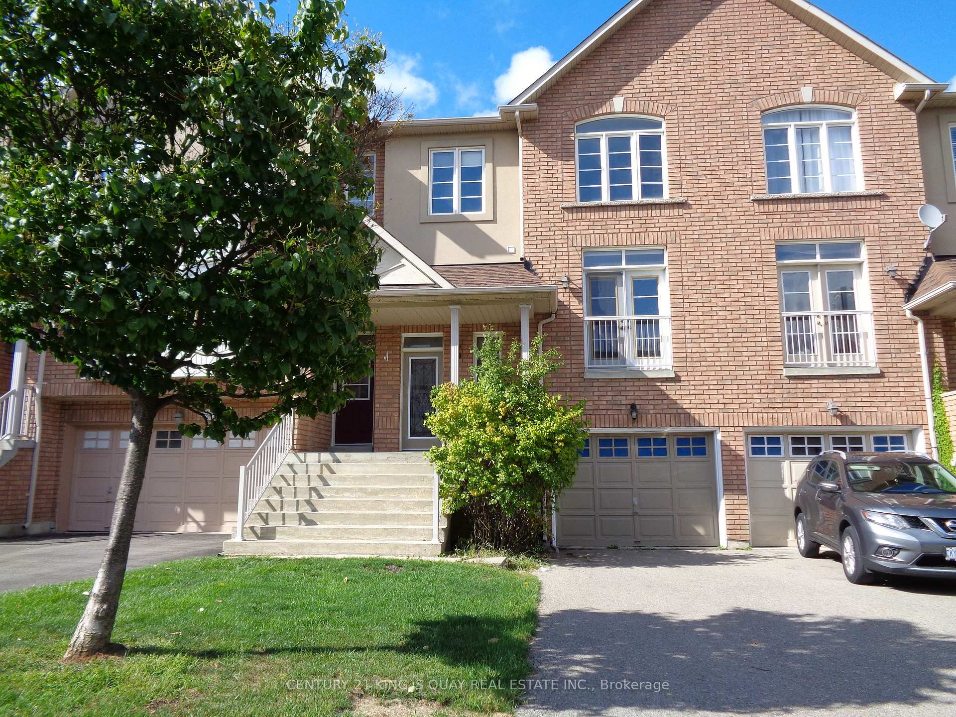 Photo 1 of 32 Mintwood Road, Vaughan, Patterson — HOMEH