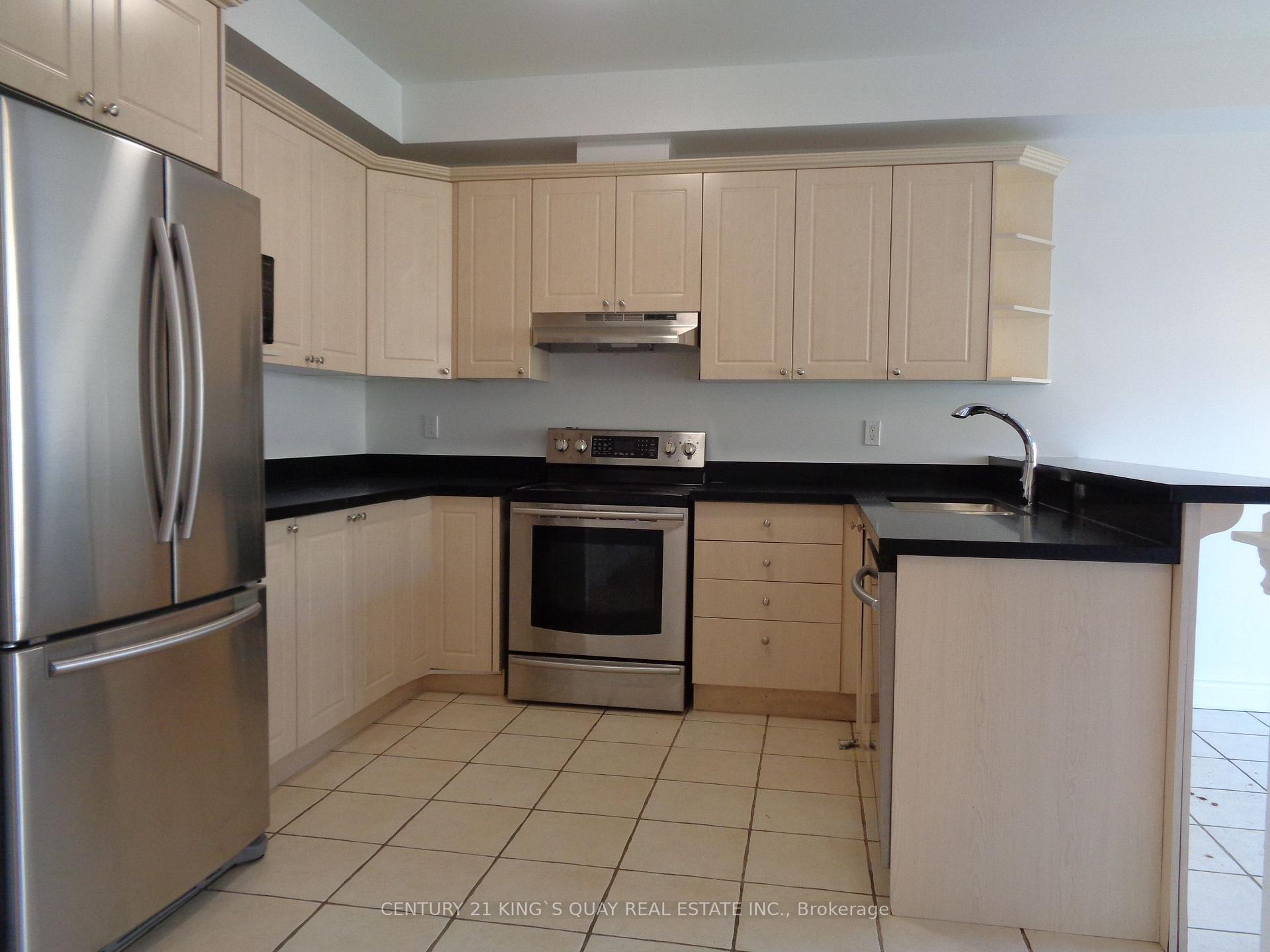 Photo 7 of 32 Mintwood Road, Vaughan, Patterson — HOMEH