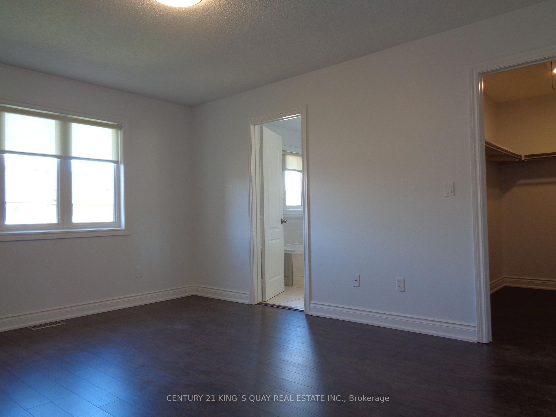 Photo 15 of 32 Mintwood Road, Vaughan, Patterson — HOMEH