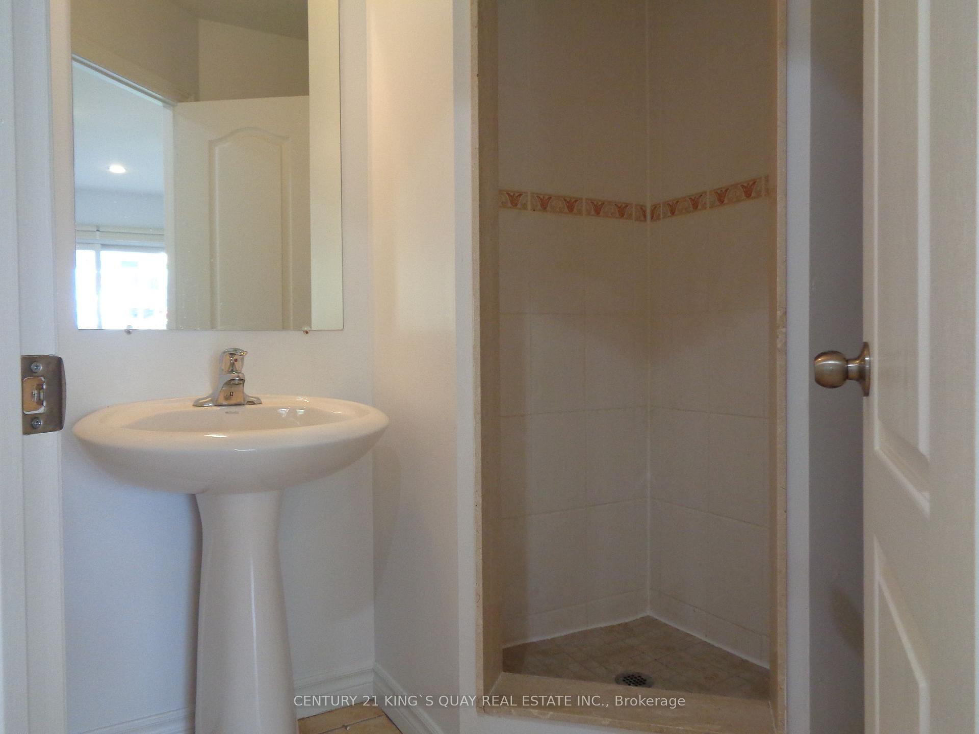 Photo 19 of 32 Mintwood Road, Vaughan, Patterson — HOMEH
