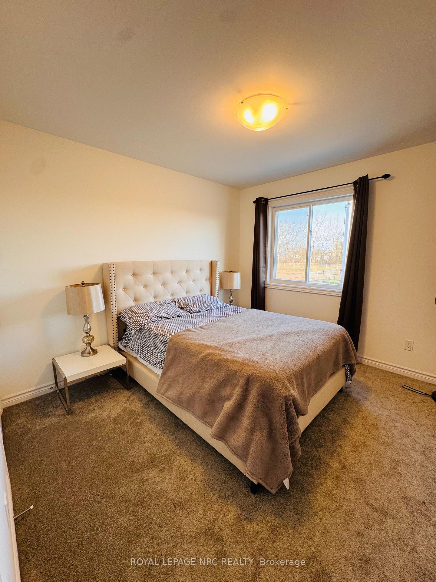 Photo 13 of 105 Laugher Avenue, Welland, Lincoln/Crowland — HOMEH