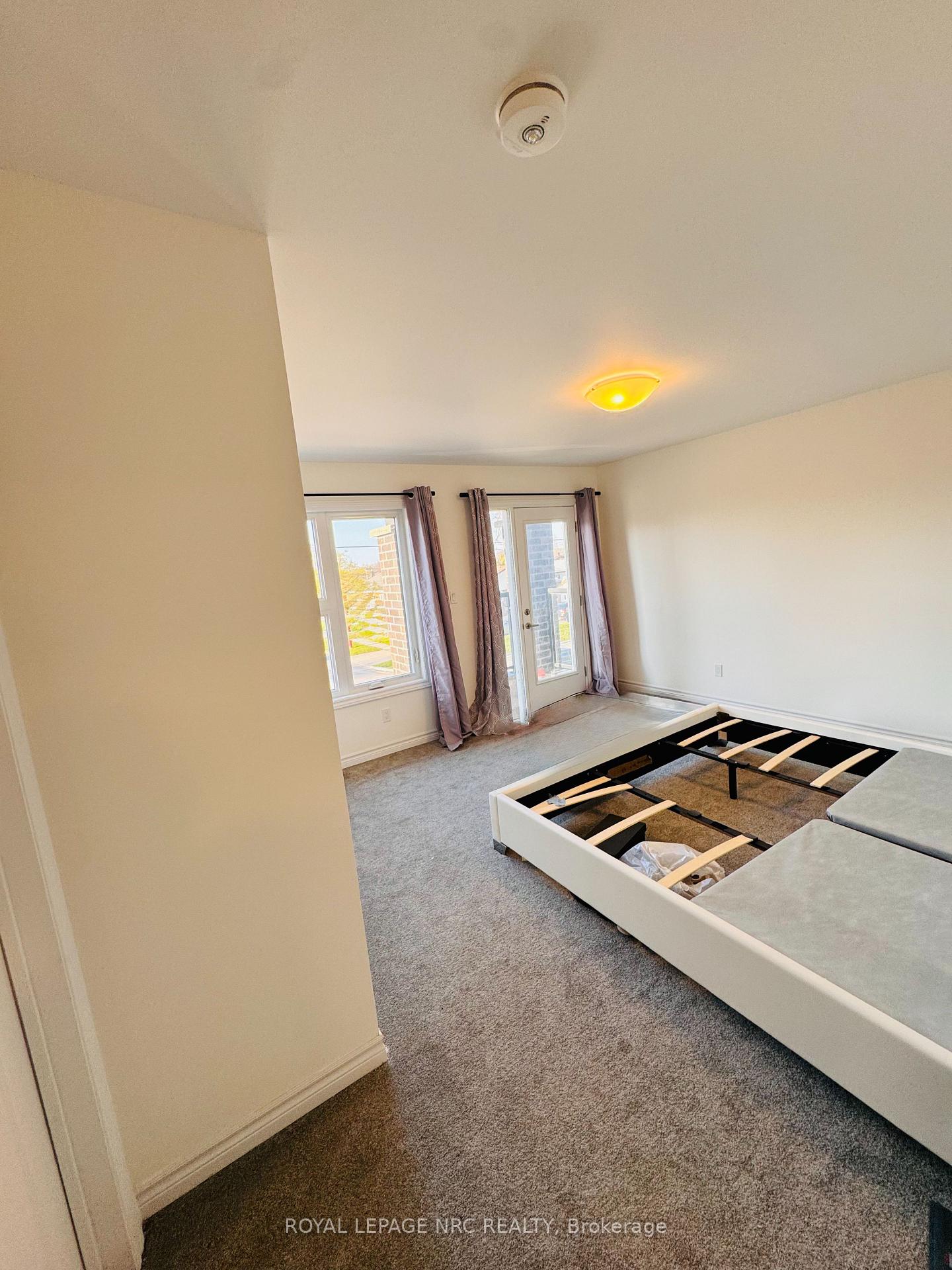 Photo 18 of 105 Laugher Avenue, Welland, Lincoln/Crowland — HOMEH