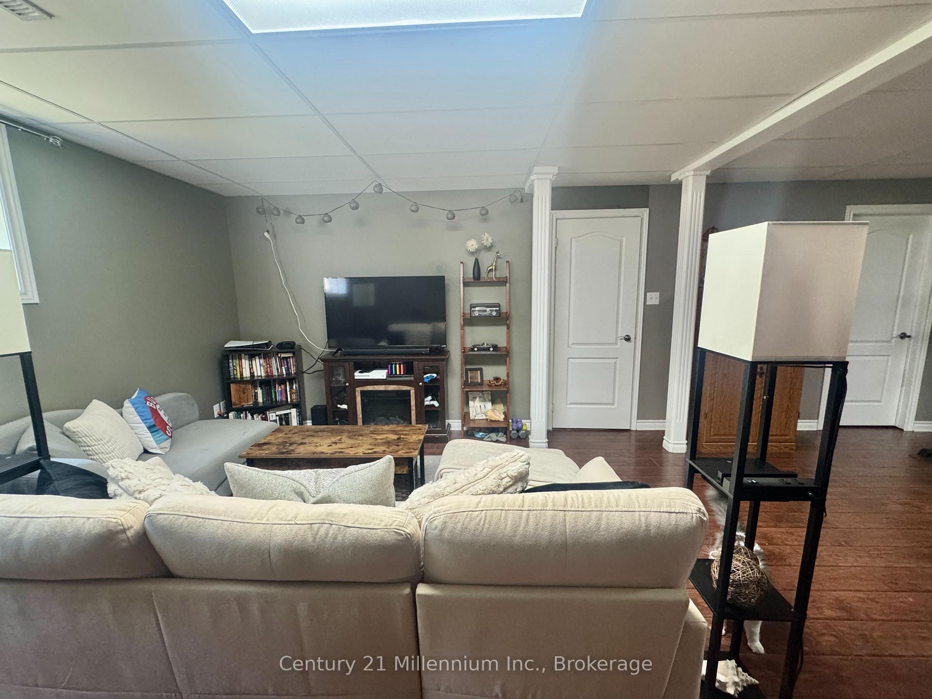 Photo 27 of 7 Sparrow Lane, Wasaga Beach — HOMEH