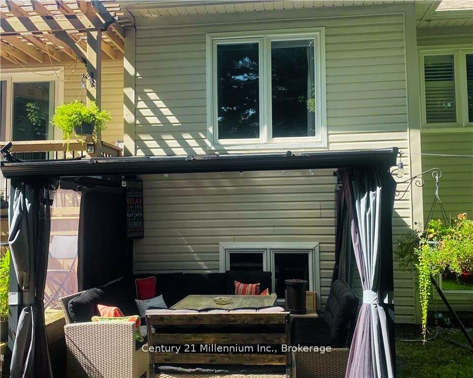 Photo 35 of 7 Sparrow Lane, Wasaga Beach — HOMEH