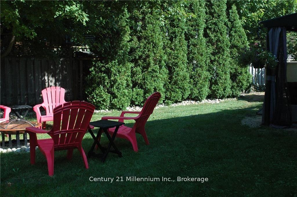 Photo 40 of 7 Sparrow Lane, Wasaga Beach — HOMEH