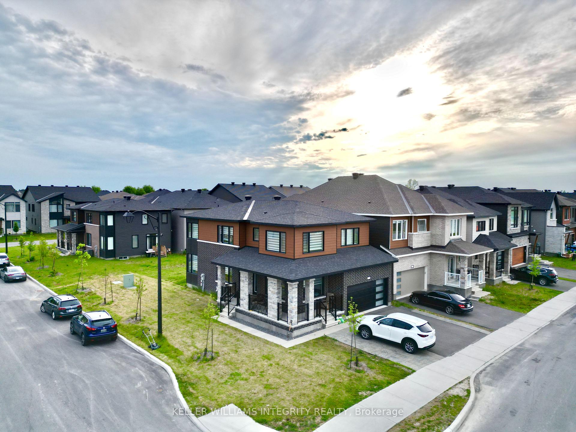 Photo 1 of 830 Crossgate Street, Ottawa, Barrhaven - Stonebridge — HOMEH