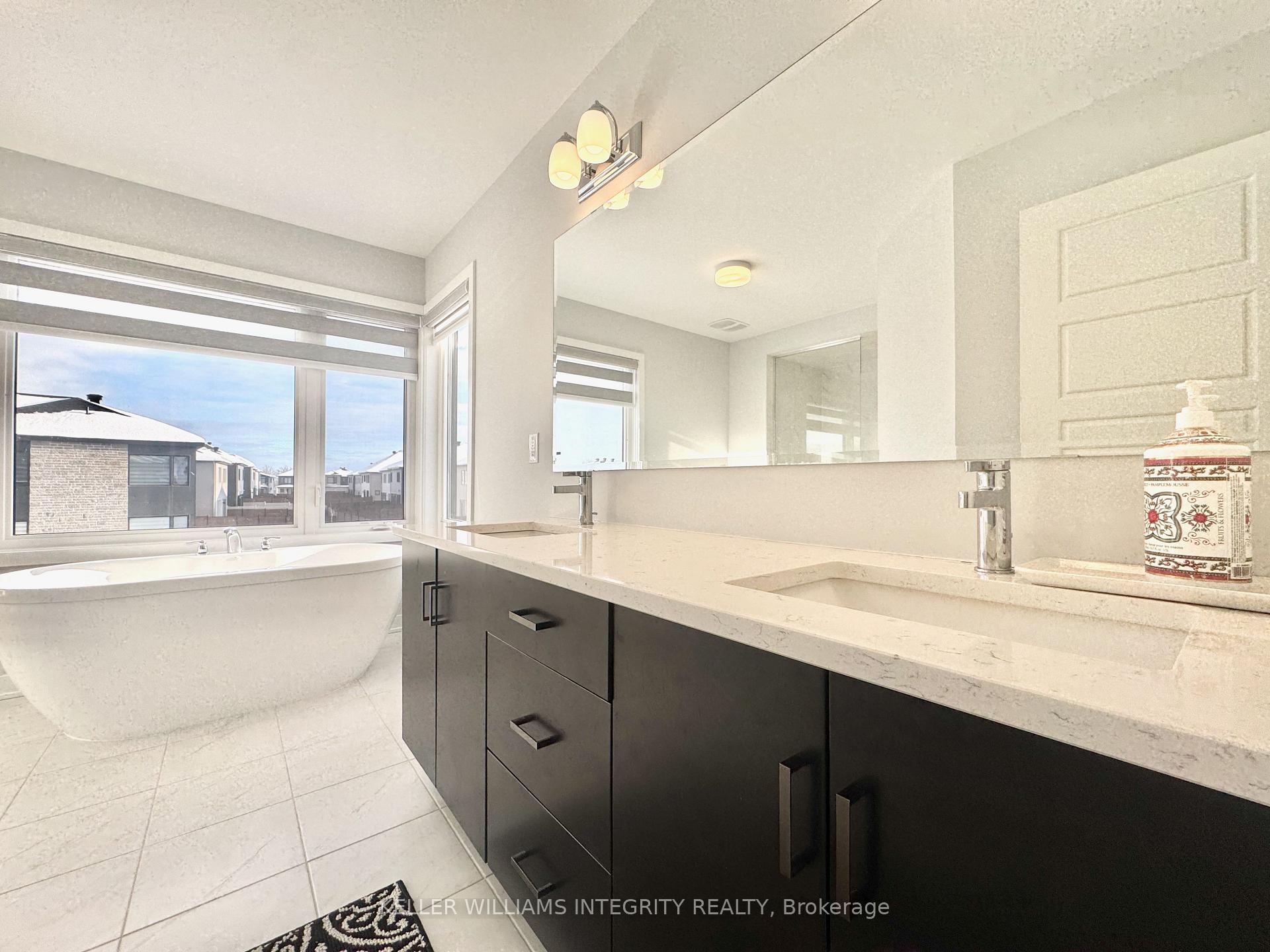 Photo 13 of 830 Crossgate Street, Ottawa, Barrhaven - Stonebridge — HOMEH