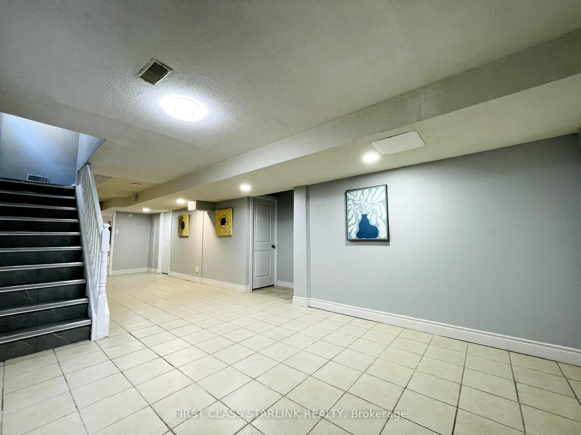 Photo 4 of Unit Lower, 147 Adrianno Crescent, Vaughan, East Woodbridge — HOMEH
