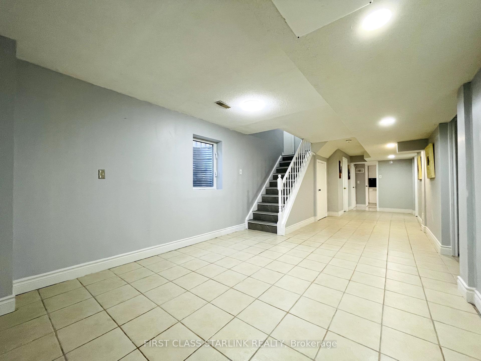 Photo 5 of Unit Lower, 147 Adrianno Crescent, Vaughan, East Woodbridge — HOMEH
