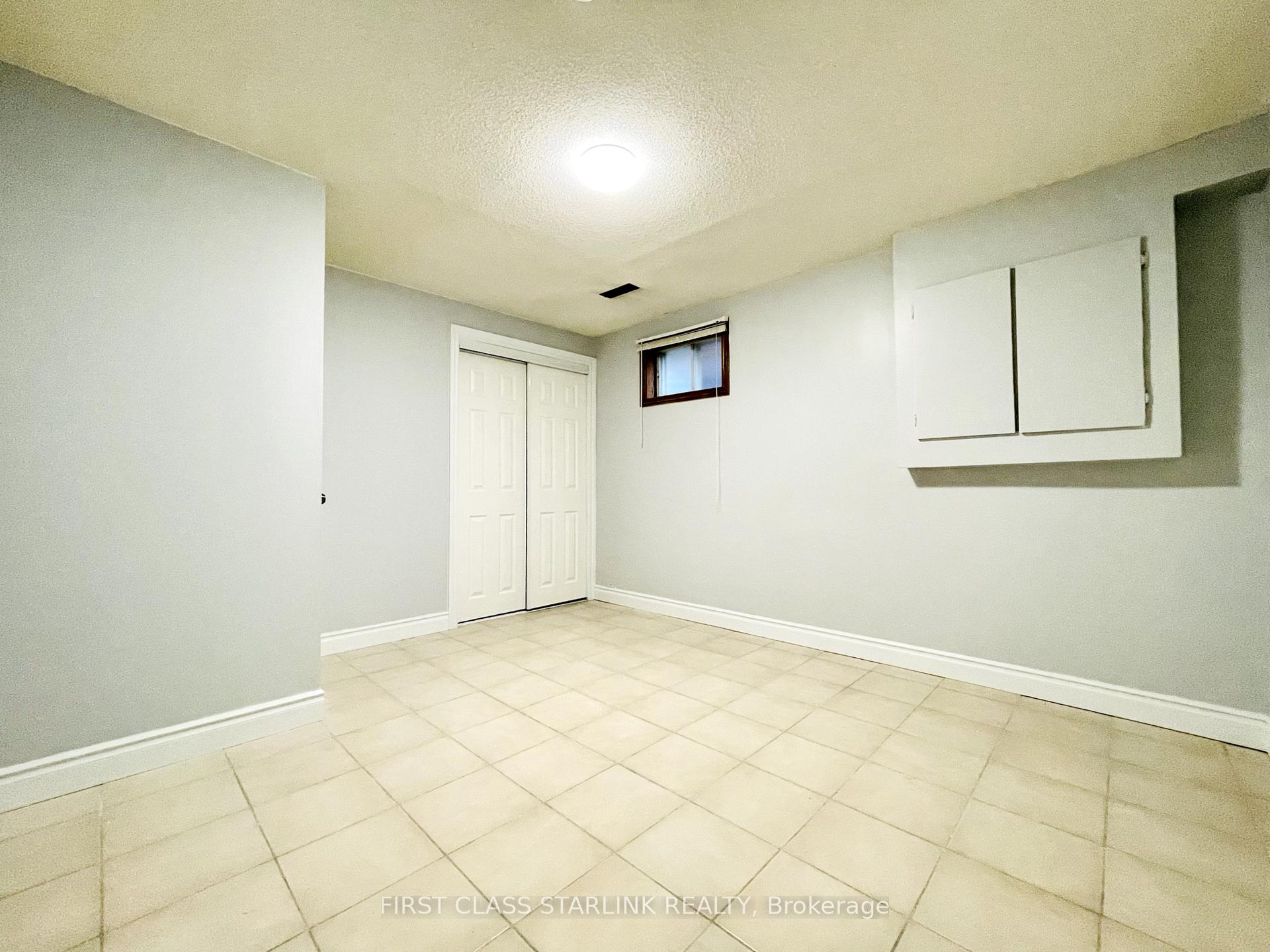 Photo 18 of Unit Lower, 147 Adrianno Crescent, Vaughan, East Woodbridge — HOMEH