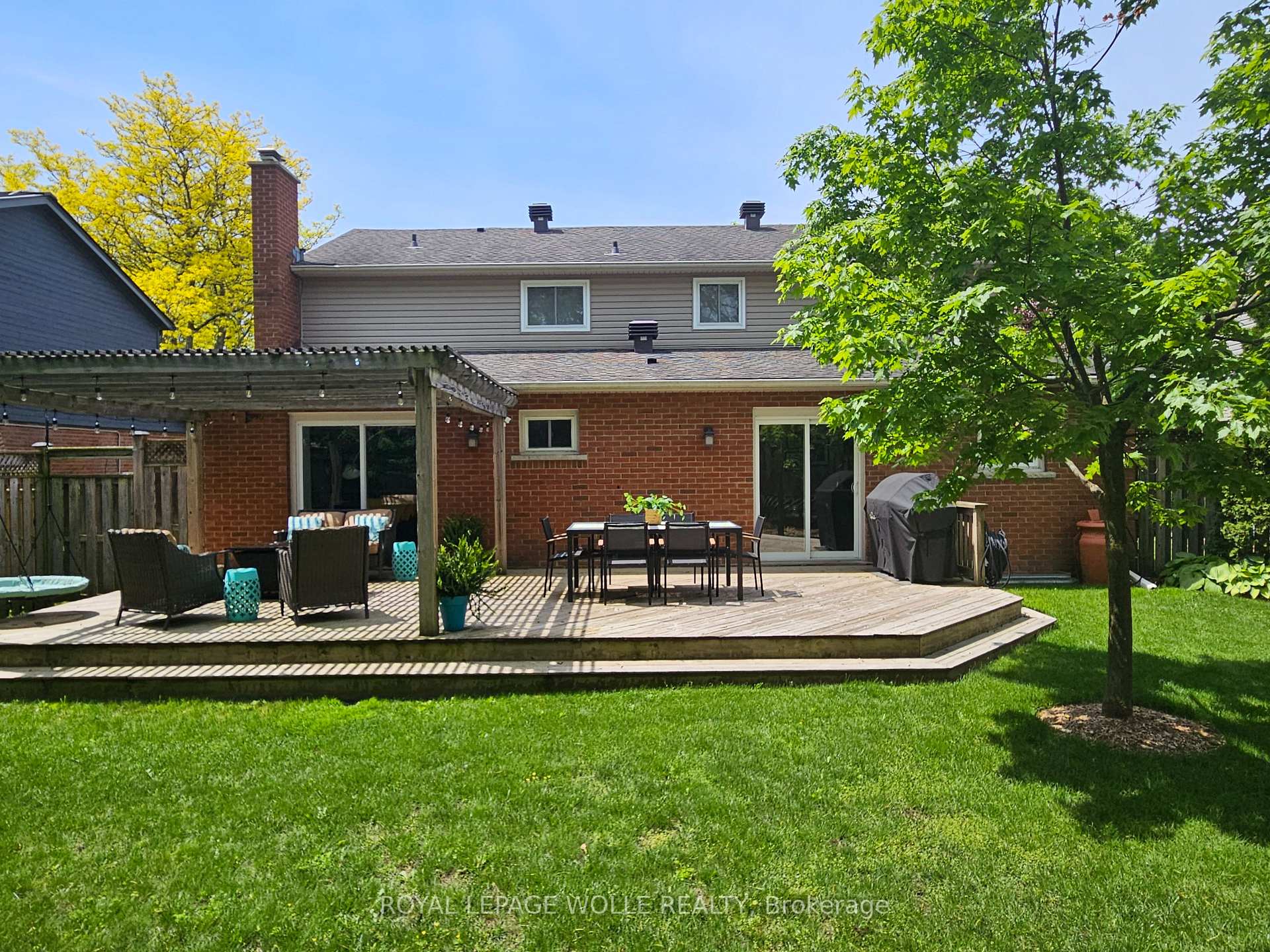 Photo 41 of 271 Beechlawn Drive, Waterloo — HOMEH