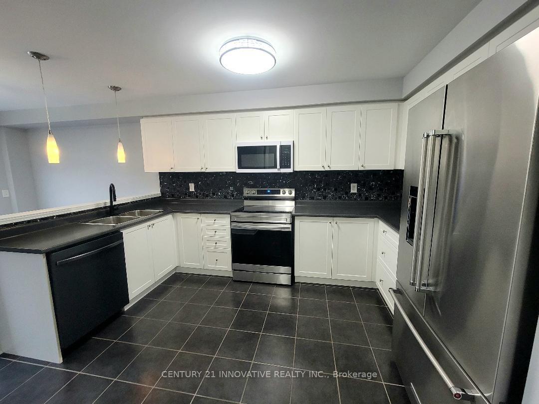 Photo 15 of 114 Harbourside Drive, Whitby, Port Whitby — HOMEH
