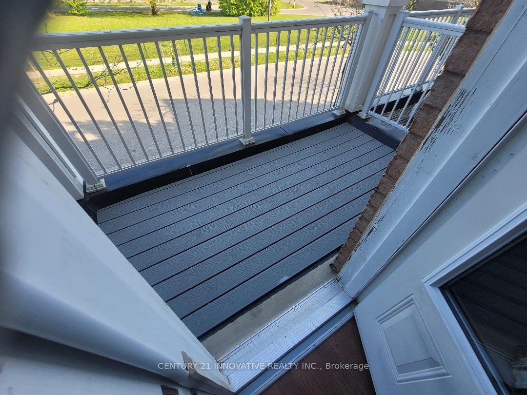 Photo 22 of 114 Harbourside Drive, Whitby, Port Whitby — HOMEH