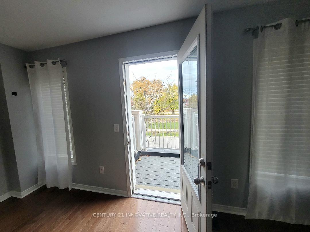 Photo 24 of 114 Harbourside Drive, Whitby, Port Whitby — HOMEH