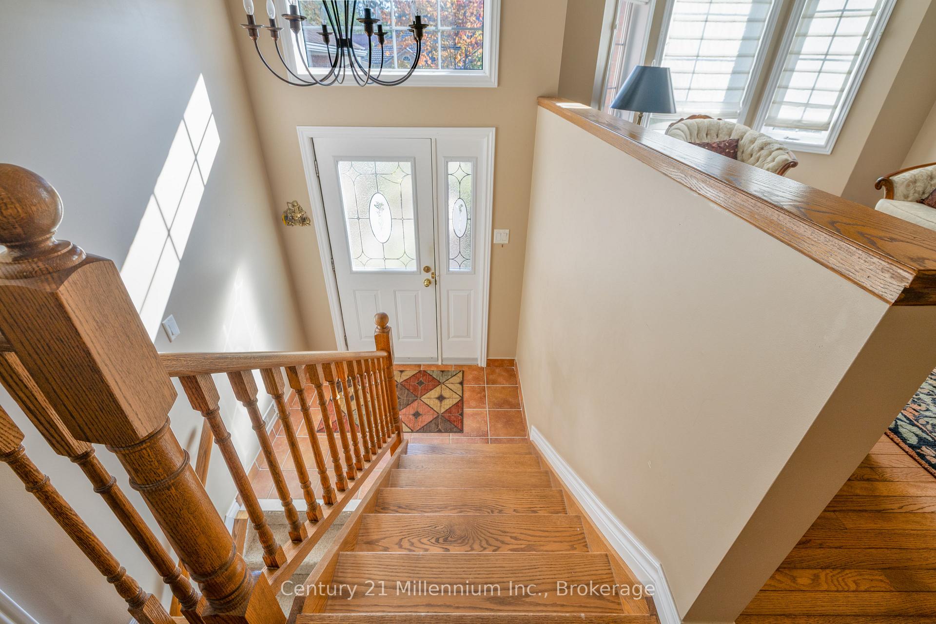 Photo 3 of 30 Smallman Drive, Wasaga Beach — HOMEH