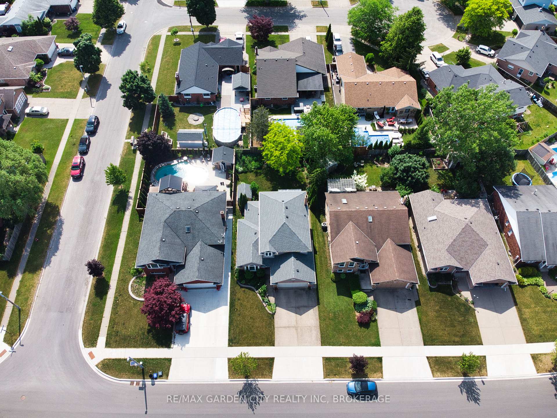 Photo 37 of 192 Northwood Drive, Welland, N. Welland — HOMEH