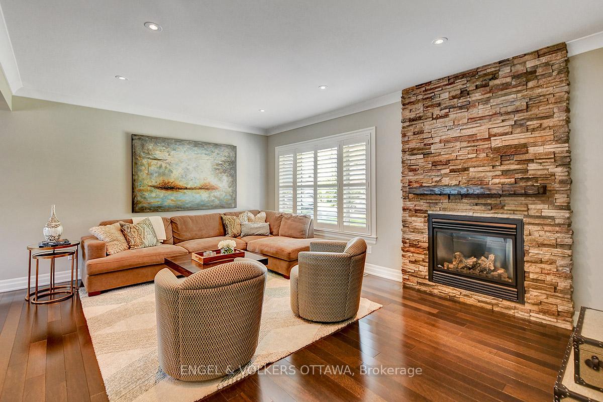 Photo 13 of 1438 Randall Avenue, Ottawa, Alta Vista — HOMEH